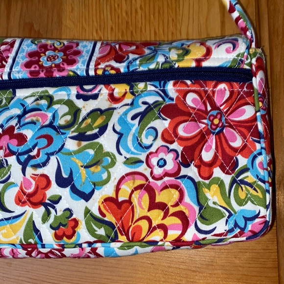 Bag Vera Bradley Knot Just A Clutch Very Berry Paisley Pocket Book Purse - Picture 4 of 11